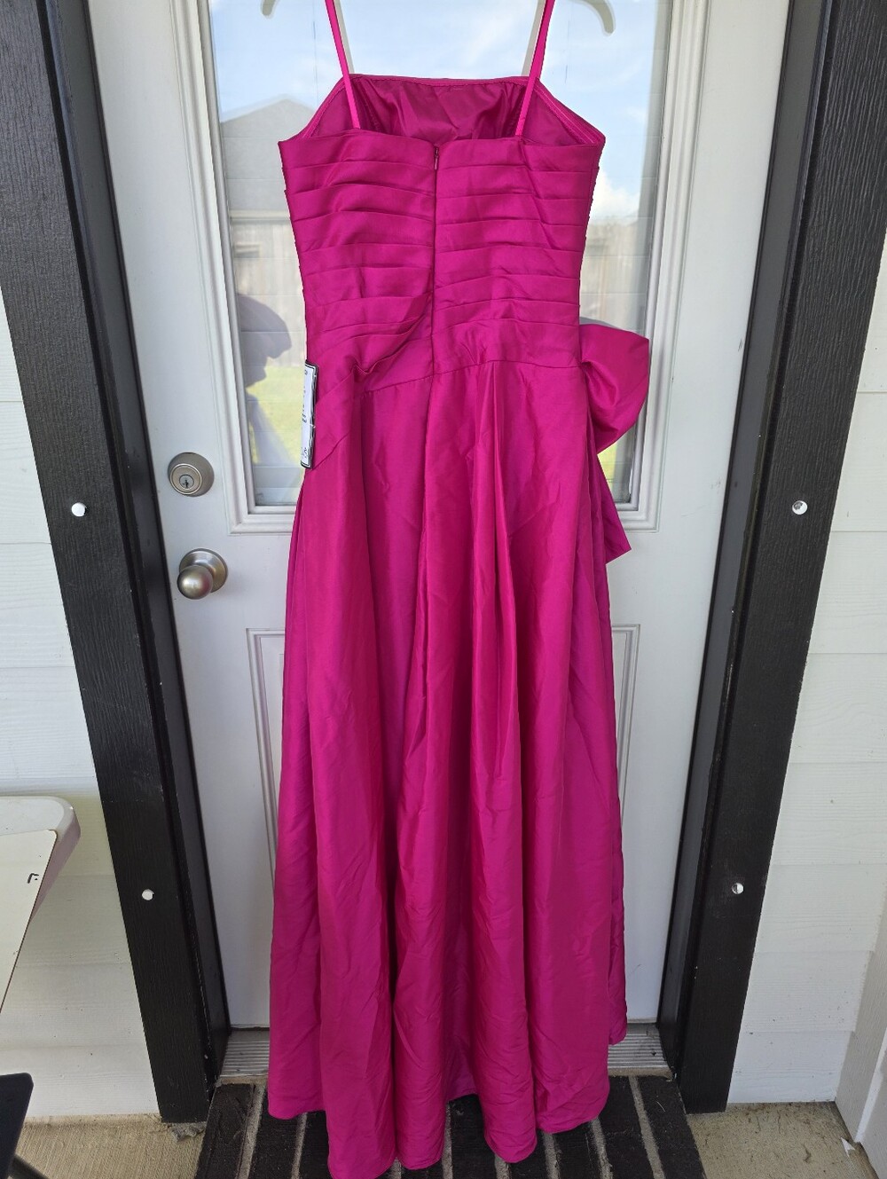 XSCAPE Fuchsia Satin Bow Gown Formal Evening Dress Sz 10 $319 Wedding Luxury - Picture 12 of 14